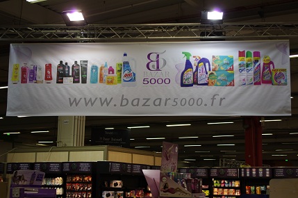 Bazar 5000 salon déstockage en DPH Droguerie Parfumerie Hygiène banderolle